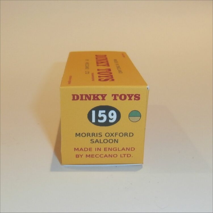 Dinky Toys 159 Morris Oxford Saloon - Green  / Cream - Repro Box - Image 3